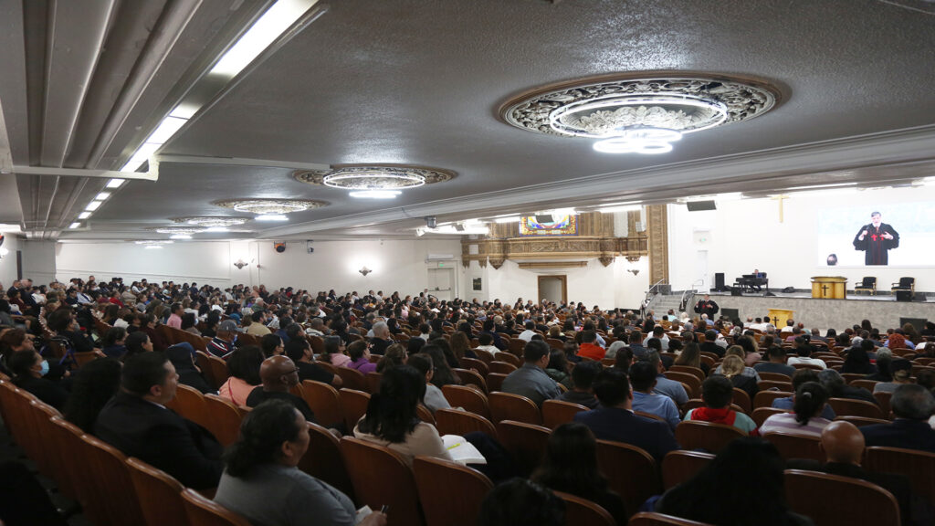 Obispo Clodomir Santos - 16 de octubre