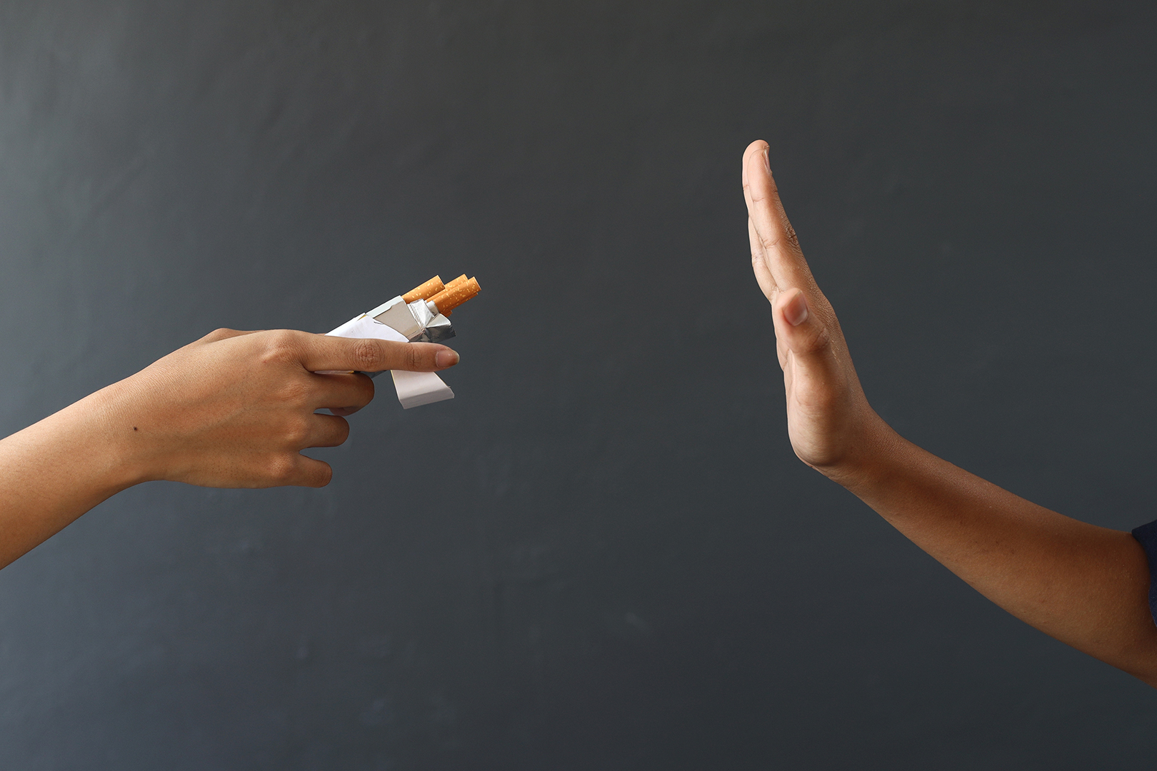 El primer paso para ir en pos del Señor Jesús y salvar su vida es negarse a sí mismo.